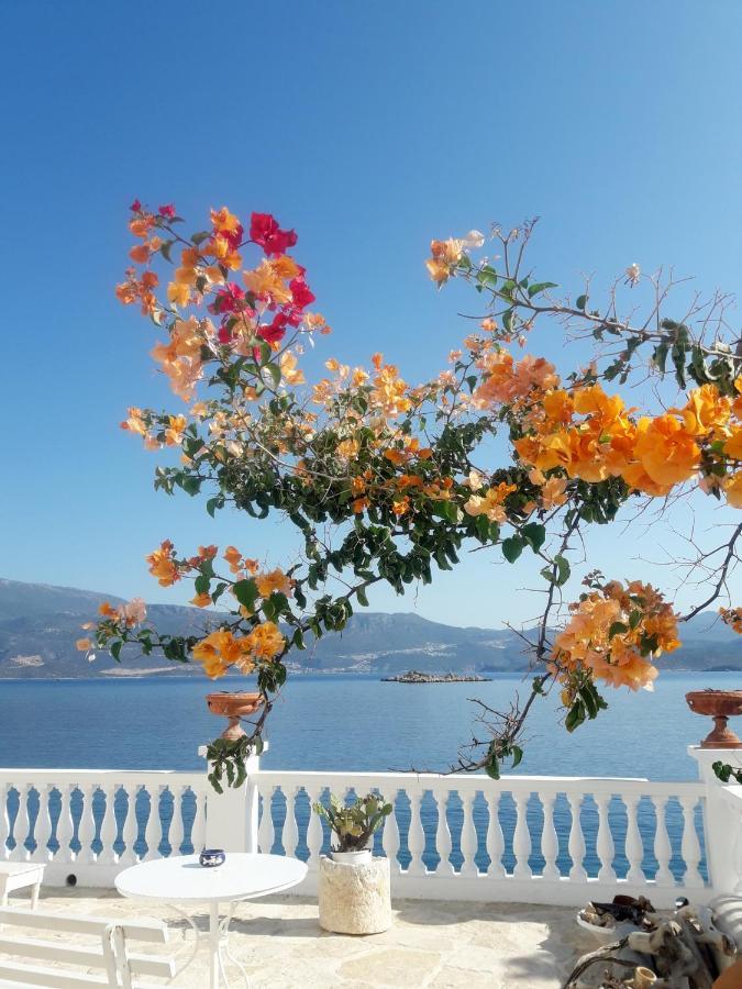 Вилла The Admiral'S House Kastellorizo Меис Экстерьер фото