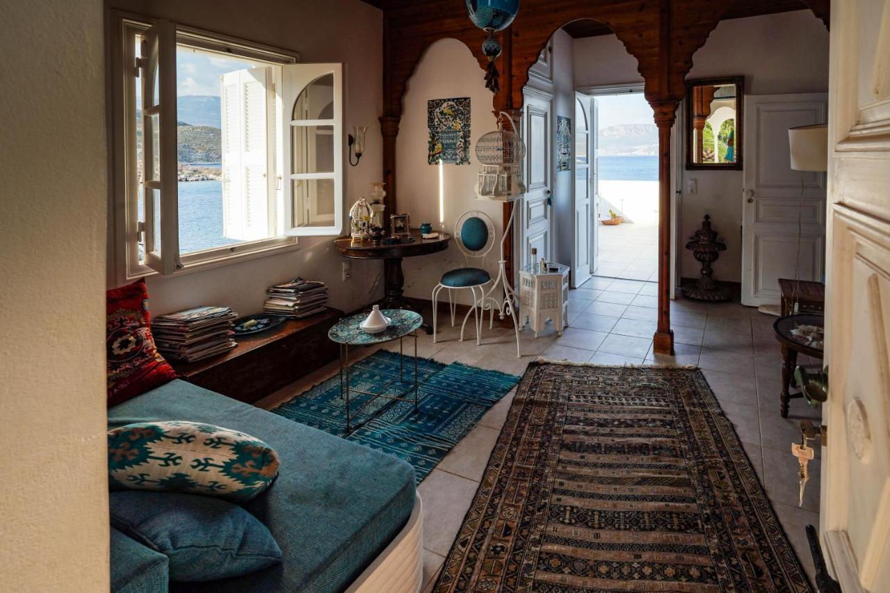 Вилла The Admiral'S House Kastellorizo Меис Экстерьер фото